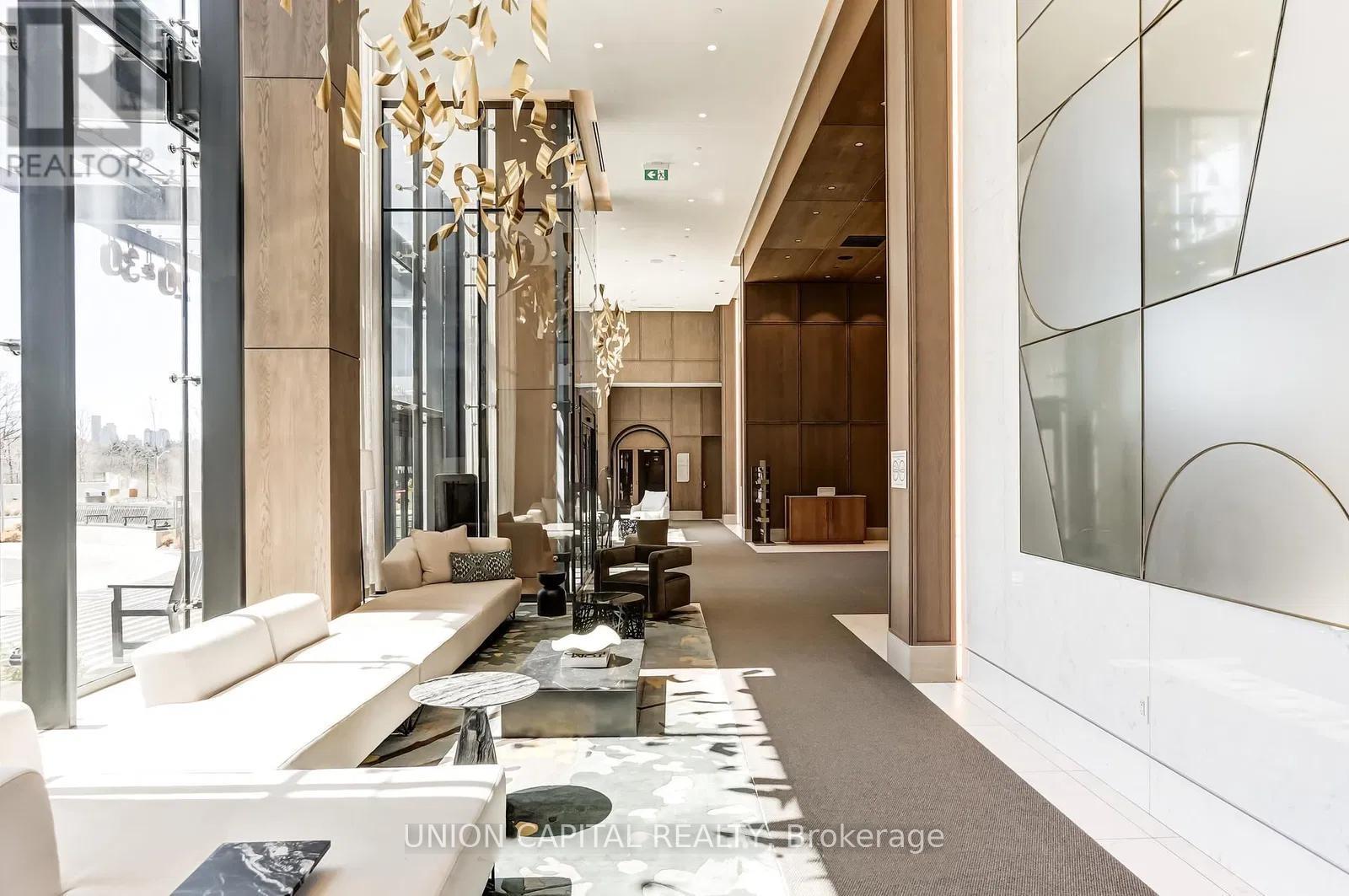 4102 - 30 Inn On The Park Drive, Toronto, ON - Indoor Photo Showing Other Room