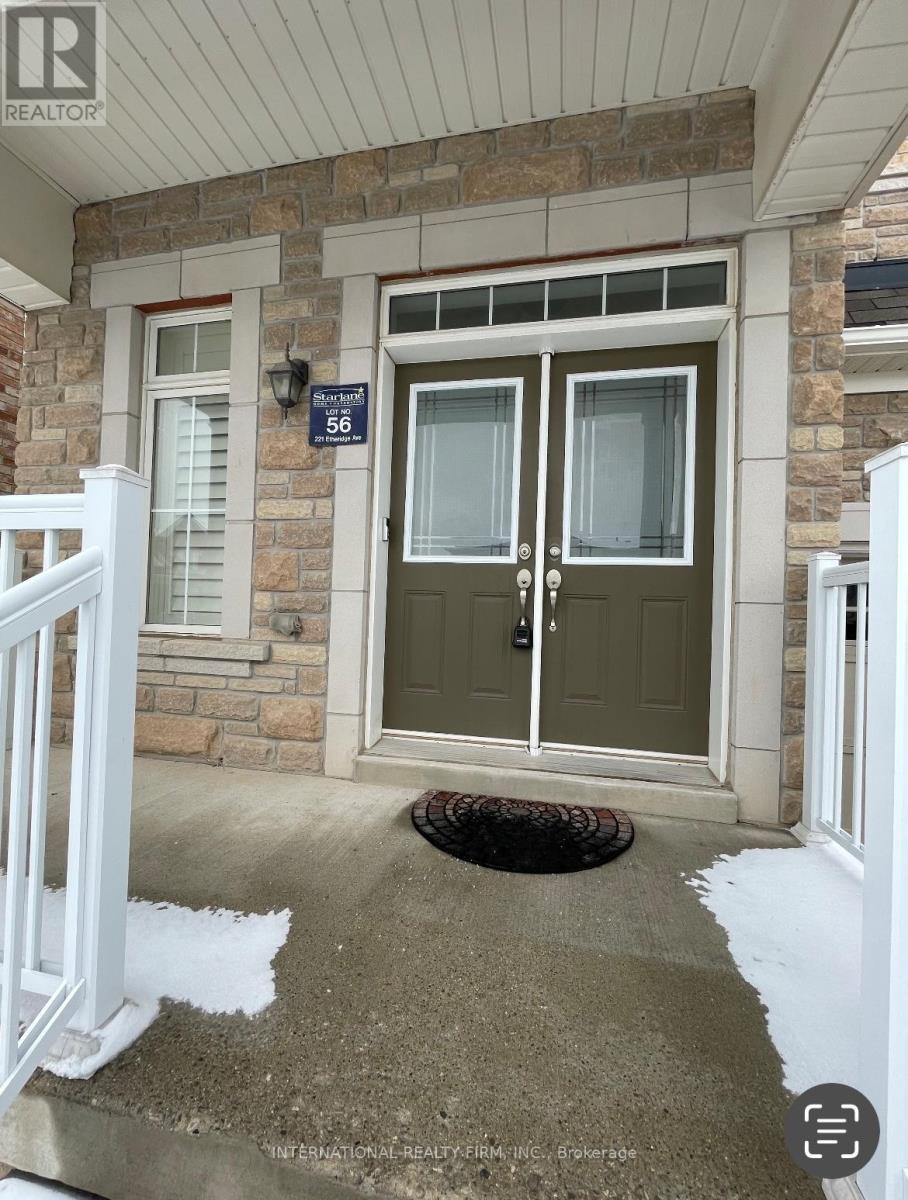 221 Etheridge Avenue N, Milton, ON - Outdoor