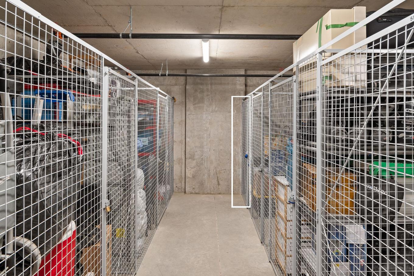 Rangement - 1202-2835 Av. Du Cosmodôme, Laval (Chomedey), QC - Indoor With Storage