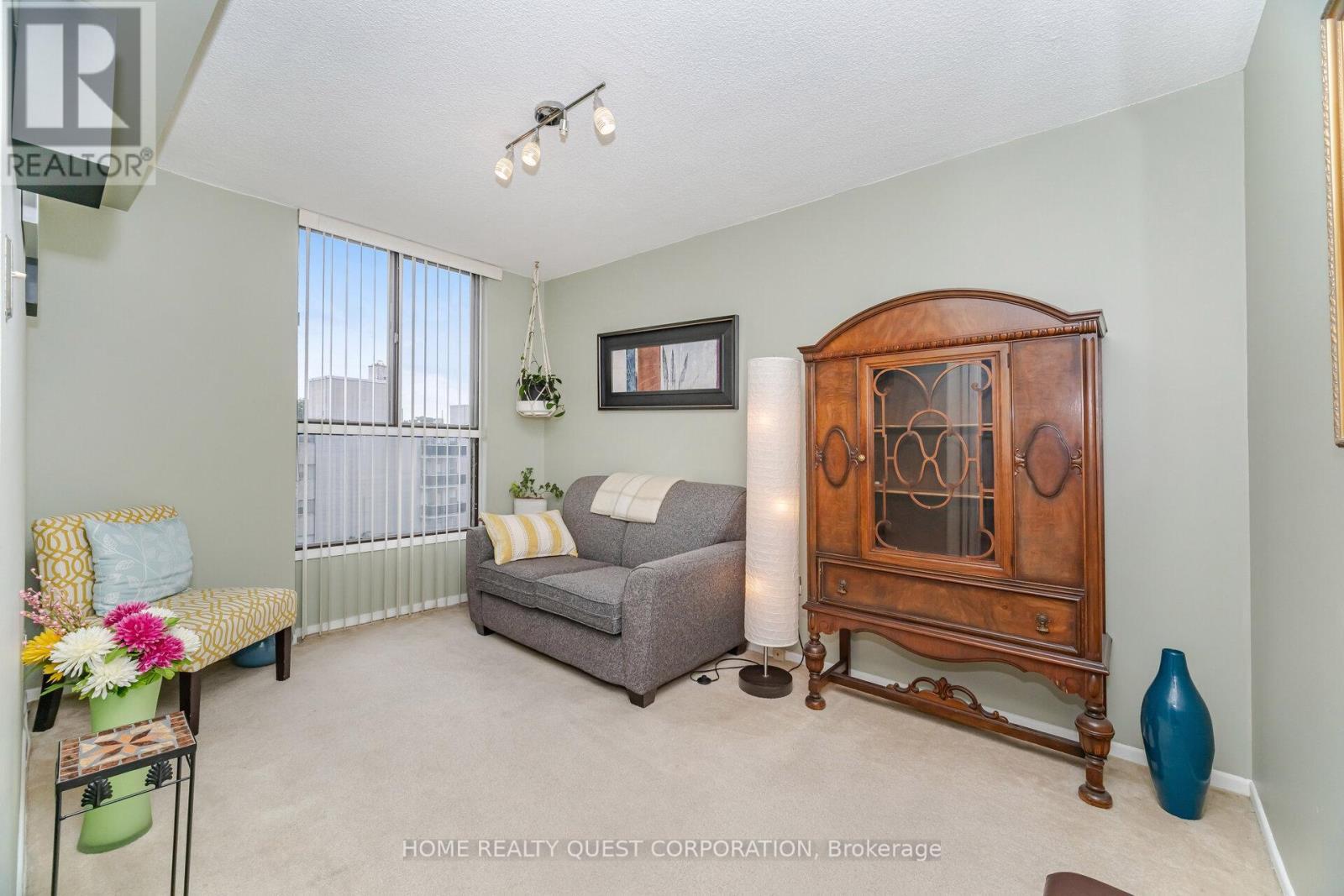 510 - 3170 Kirwin Avenue, Mississauga, ON - Indoor