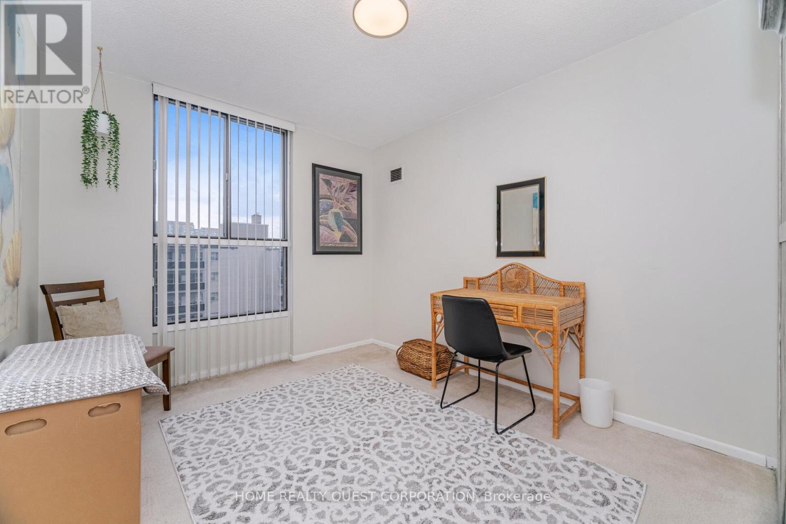 510 - 3170 Kirwin Avenue, Mississauga, ON - Indoor