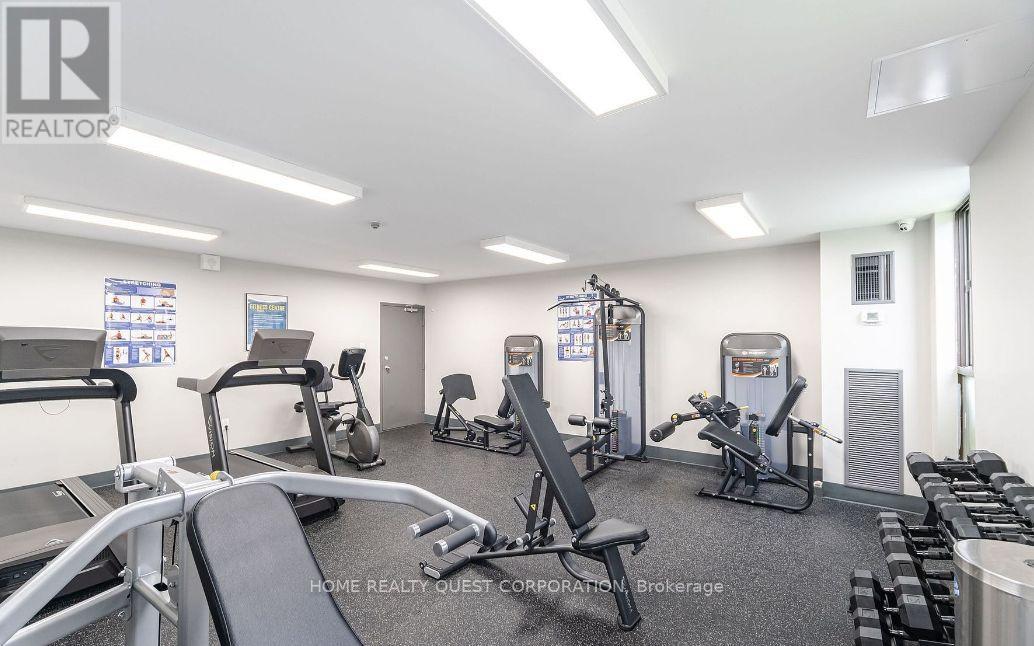 510 - 3170 Kirwin Avenue, Mississauga, ON - Indoor Photo Showing Gym Room