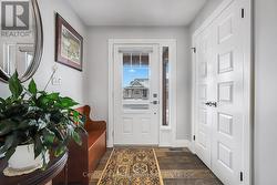 Large foyer and closet -