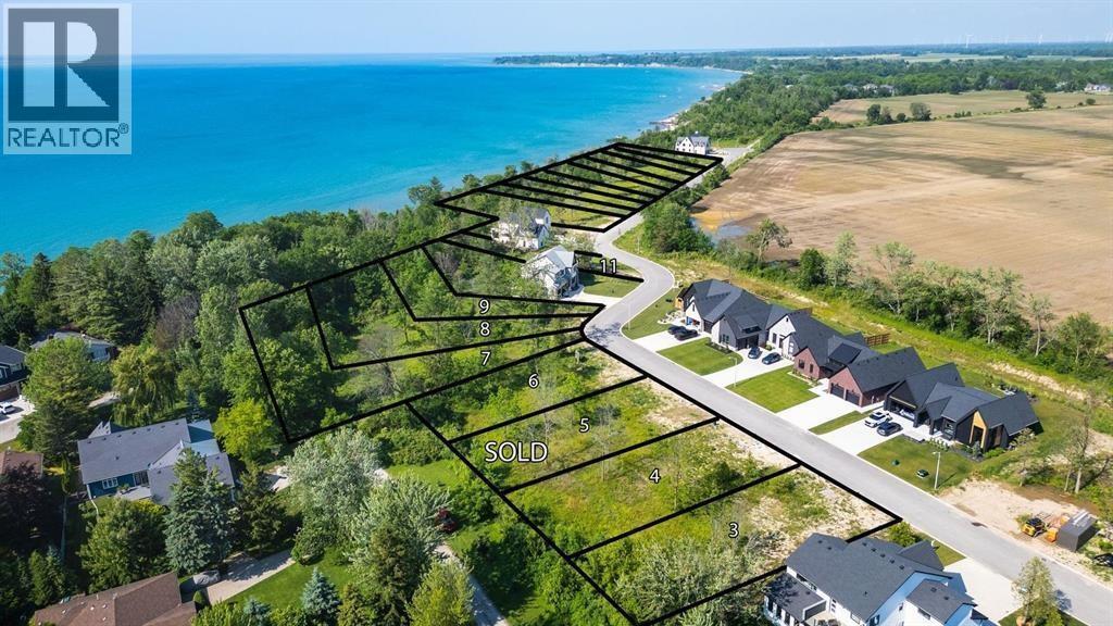7089 Blue Coast Heights, Plympton-Wyoming, ON