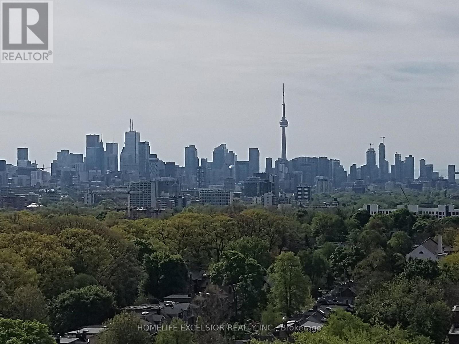 1306 - 501 St. Clair Avenue W, Toronto, ON - Outdoor With View