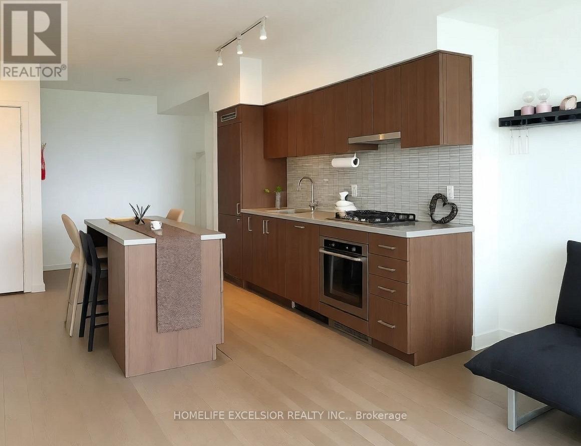 1306 - 501 St. Clair Avenue W, Toronto, ON - Indoor Photo Showing Kitchen