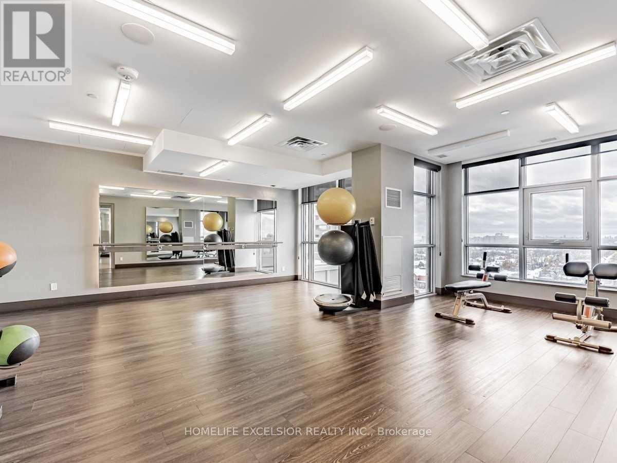 1306 - 501 St. Clair Avenue W, Toronto, ON - Indoor Photo Showing Gym Room