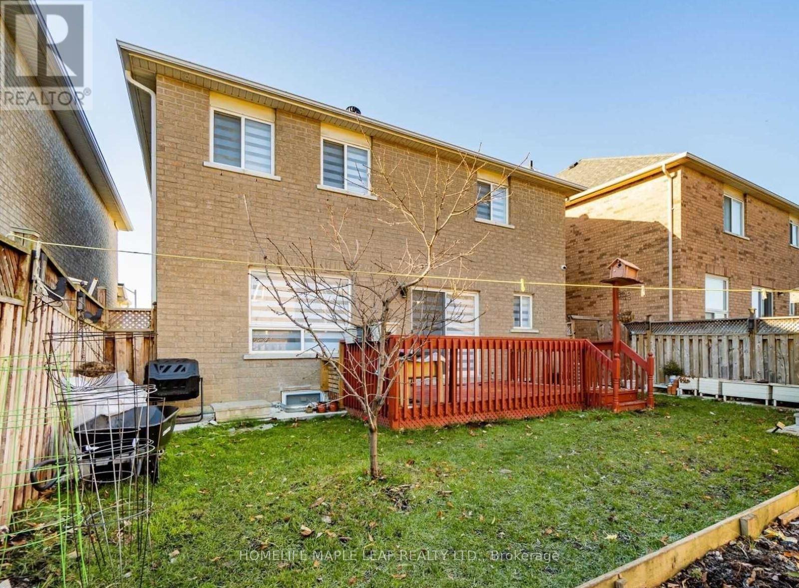 343 Edenbrook Hill Drive, Brampton, ON - Outdoor With Deck Patio Veranda With Exterior