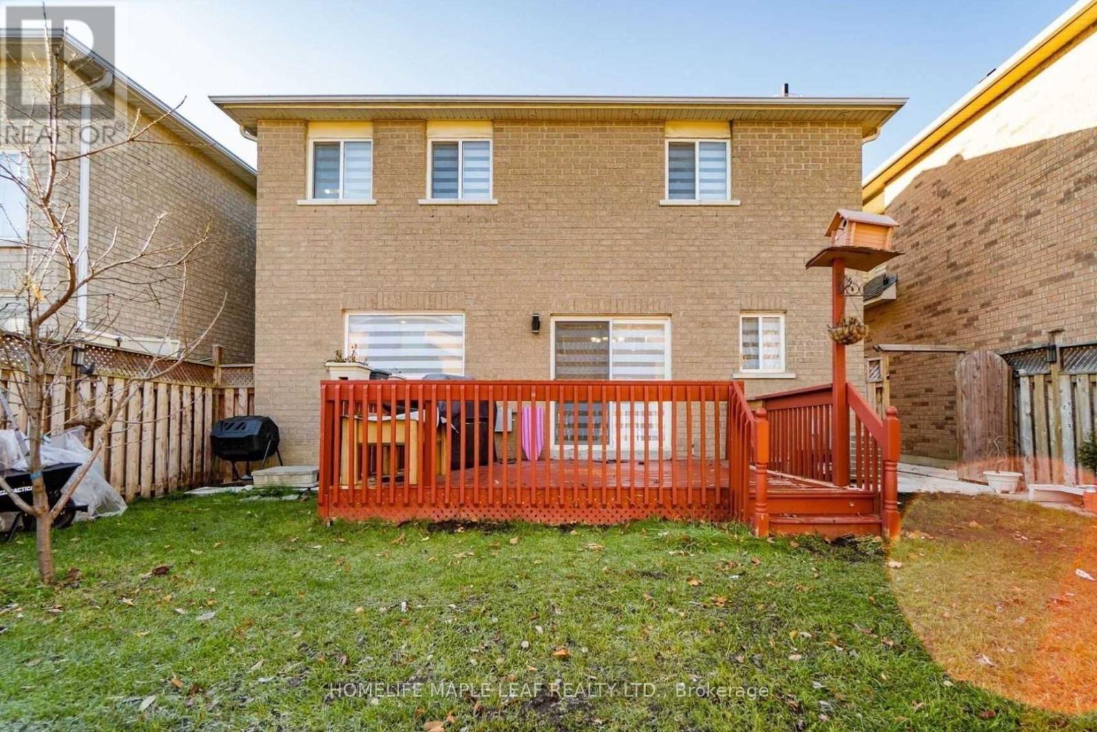 343 Edenbrook Hill Drive, Brampton, ON - Outdoor With Deck Patio Veranda With Exterior