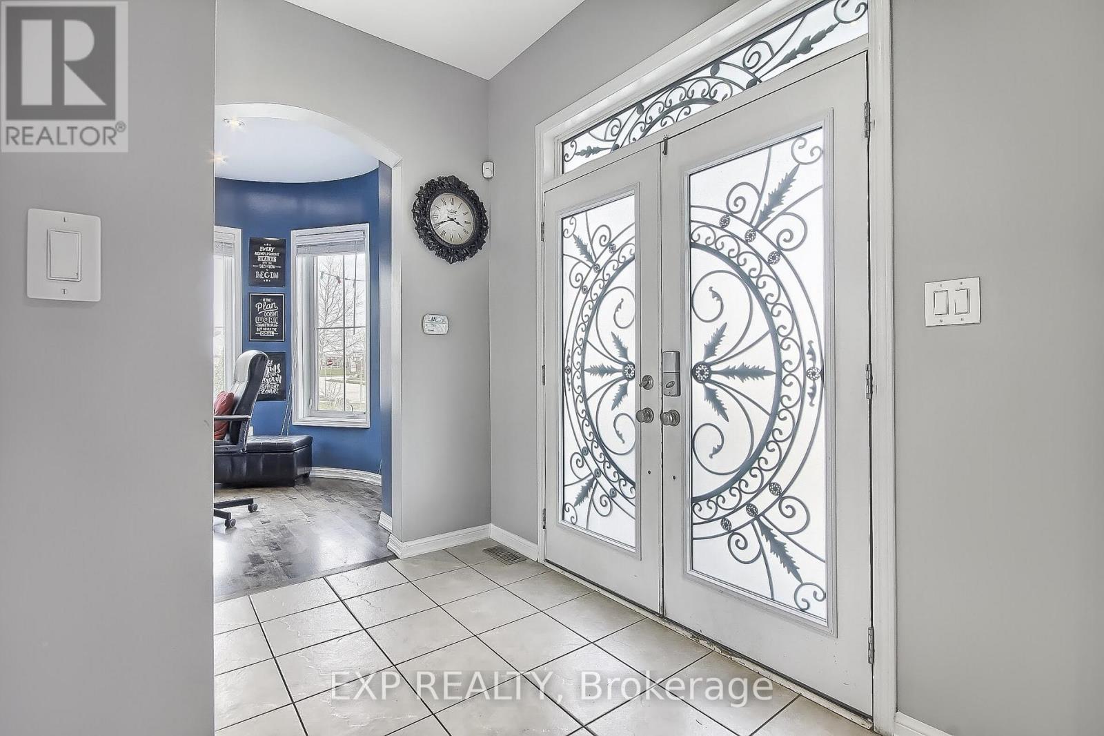 864 Etherington Way, Milton, ON - Indoor Photo Showing Other Room