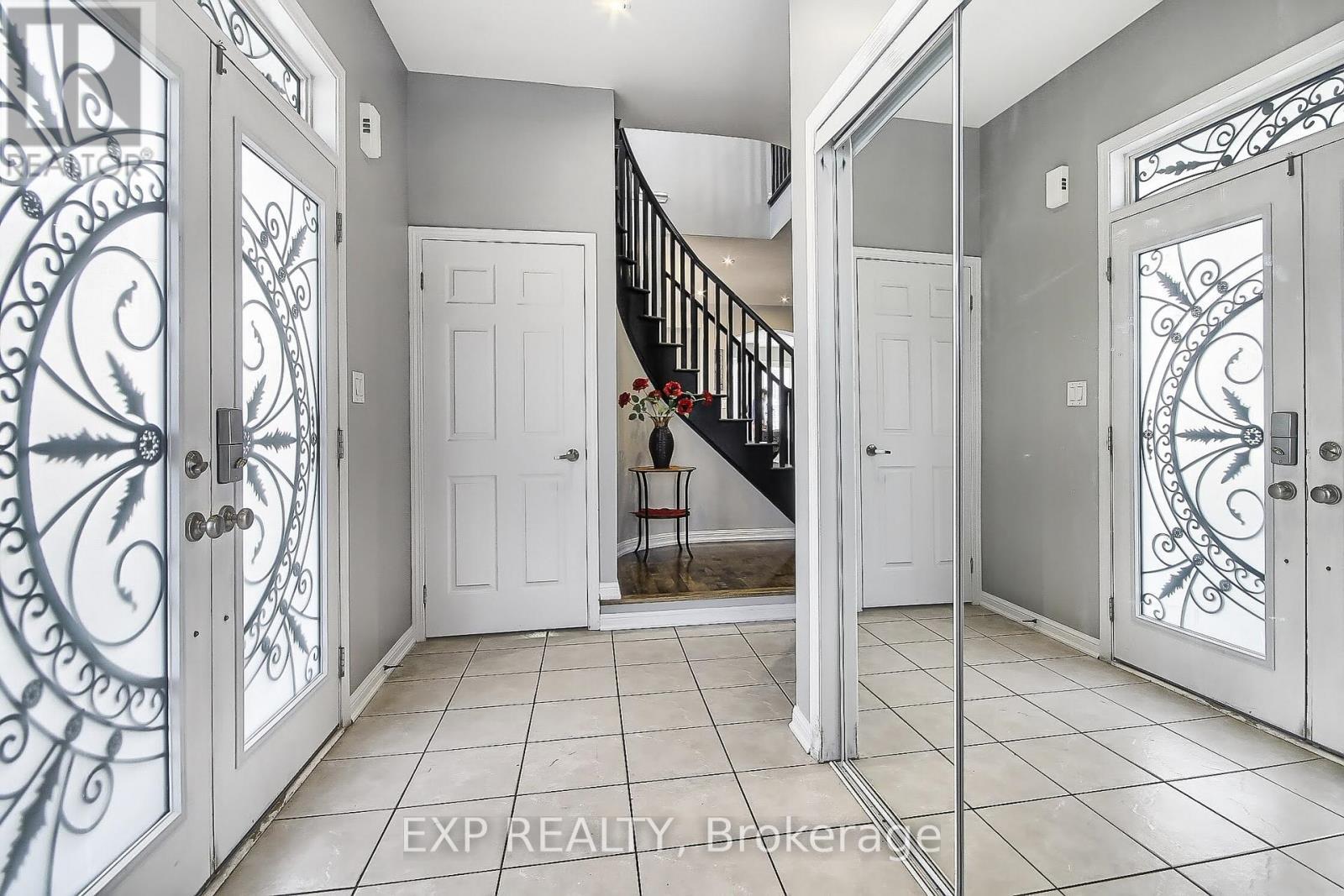 864 Etherington Way, Milton, ON - Indoor Photo Showing Other Room