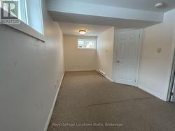 Basement Familyroom -