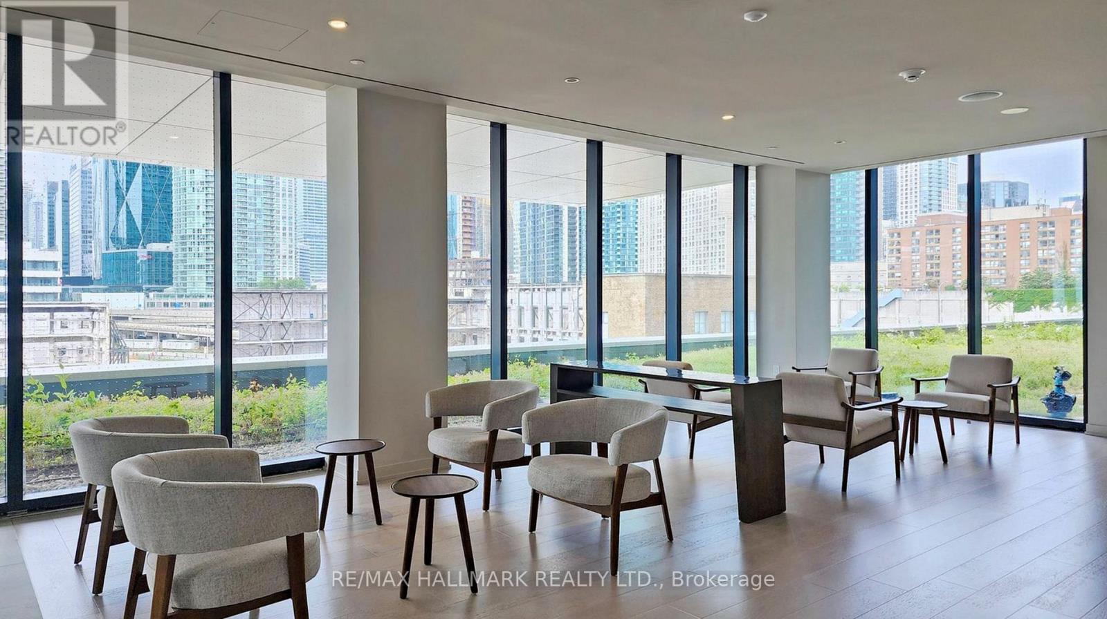 1905 - 55 Cooper Street, Toronto, ON - Indoor