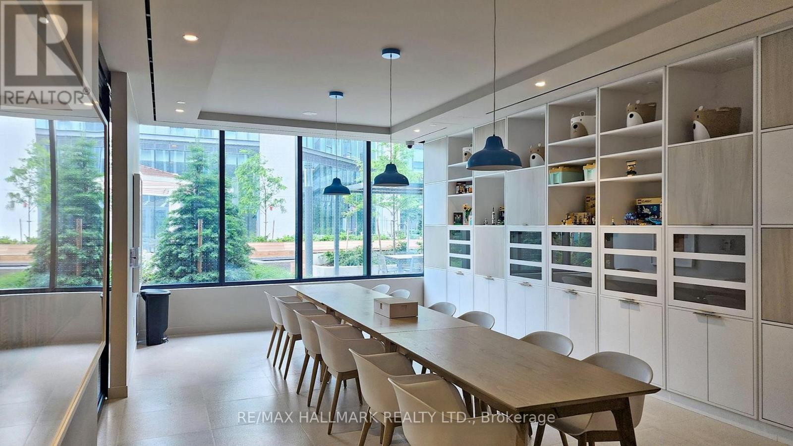 1905 - 55 Cooper Street, Toronto, ON - Indoor Photo Showing Other Room