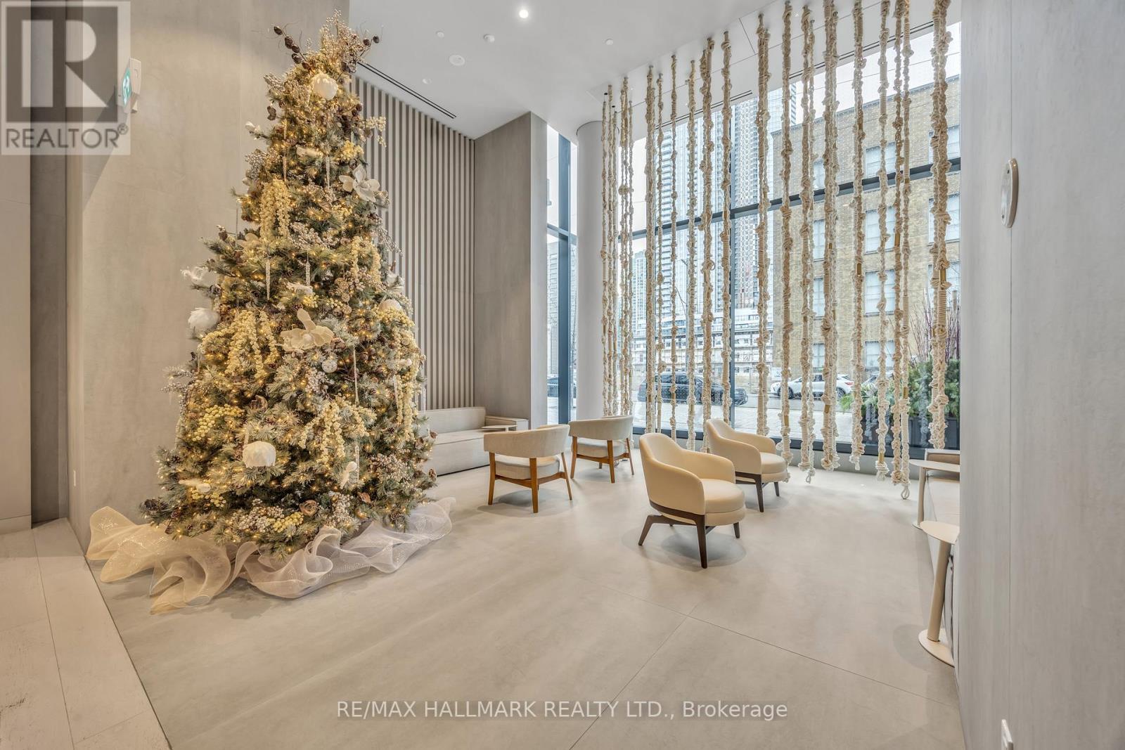 1905 - 55 Cooper Street, Toronto, ON - Indoor Photo Showing Other Room