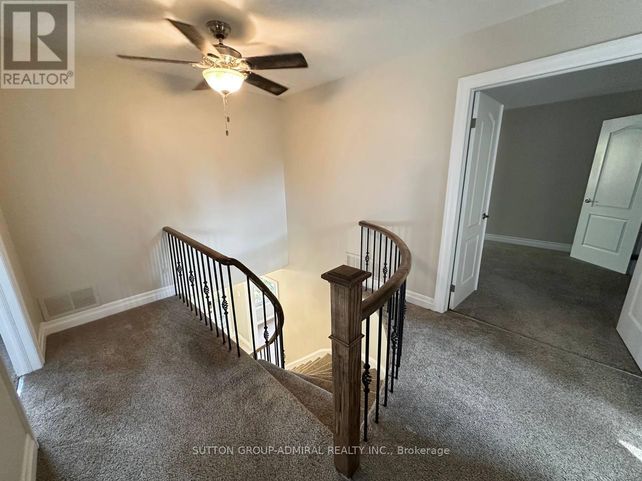 102 Hazelwood Drive, Newmarket, ON - Indoor Photo Showing Other Room