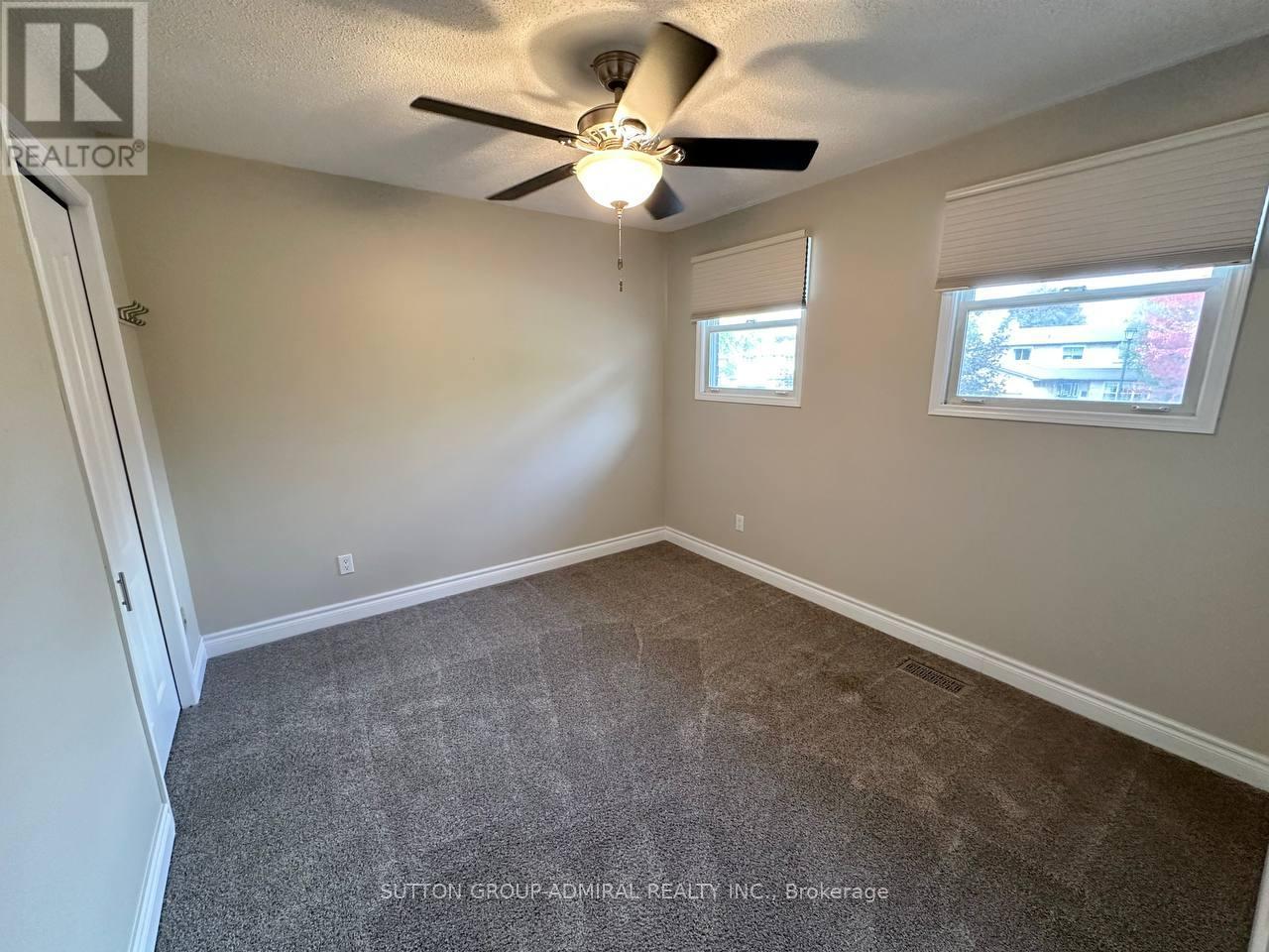102 Hazelwood Drive, Newmarket, ON - Indoor Photo Showing Other Room