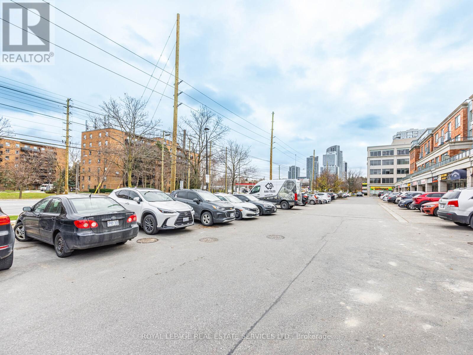 35B - 7378 Yonge Street, Vaughan, ON