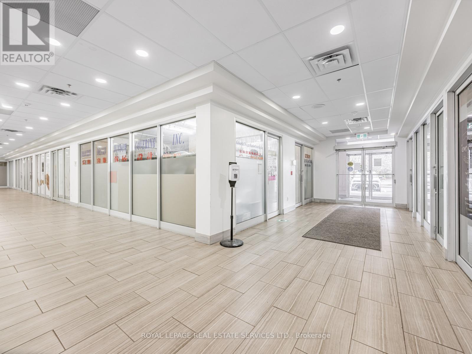 INSIDE FRONT CENTRE ENTRANCE - 35B - 7378 Yonge Street, Vaughan, ON