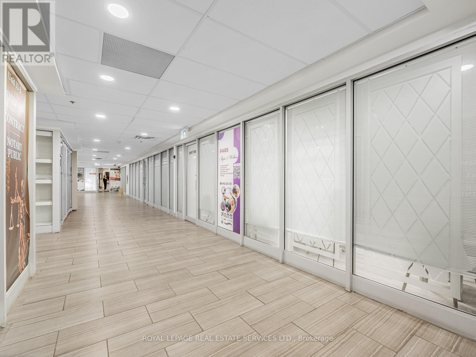 APPROACHING UNIT 35B - 35B - 7378 Yonge Street, Vaughan, ON