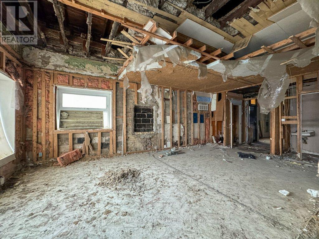 14 St Catharine Street S, St. Thomas, ON