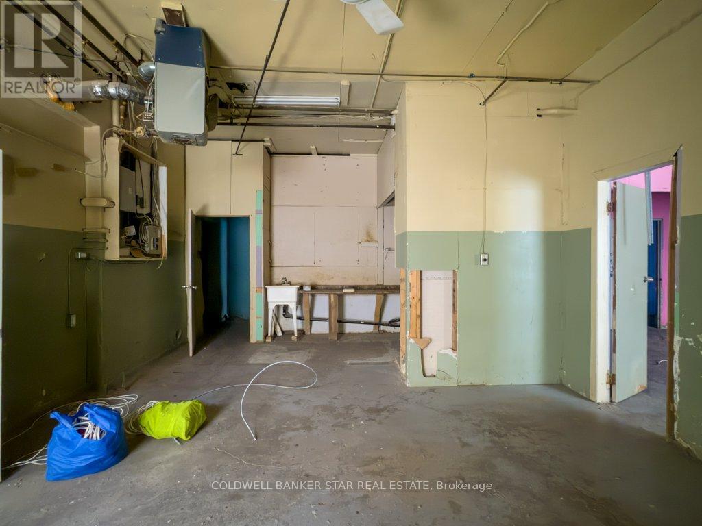 14 St Catharine Street S, St. Thomas, ON