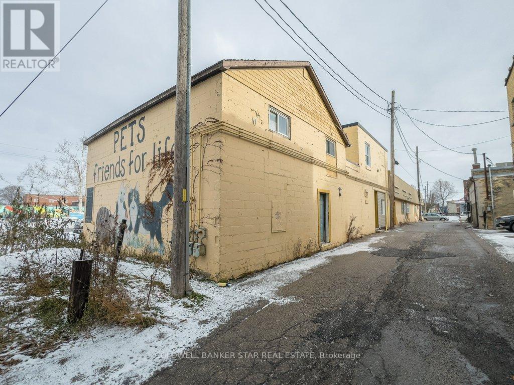 14 St Catharine Street S, St. Thomas, ON