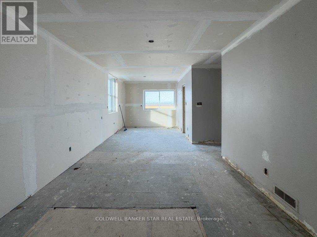 14 St Catharine Street S, St. Thomas, ON