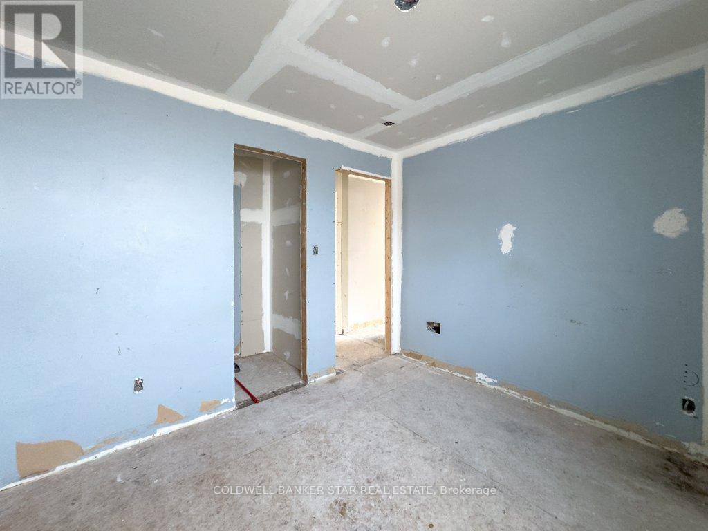 14 St Catharine Street S, St. Thomas, ON