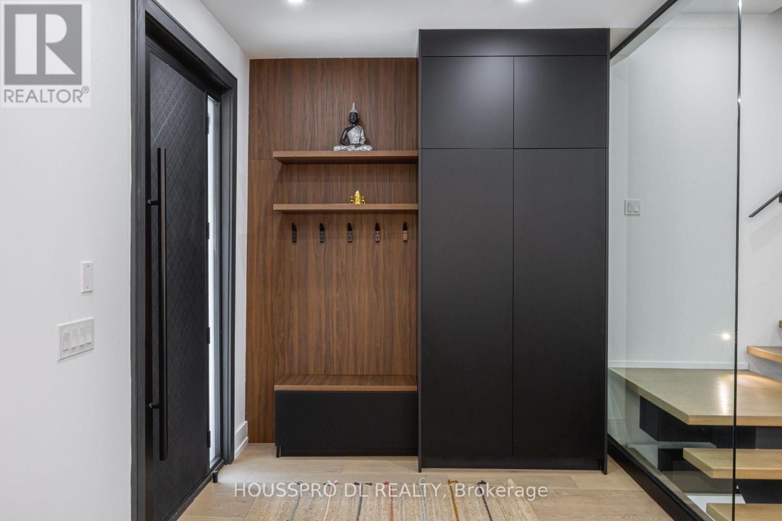 82 Major Street, Toronto, ON - Indoor Photo Showing Other Room