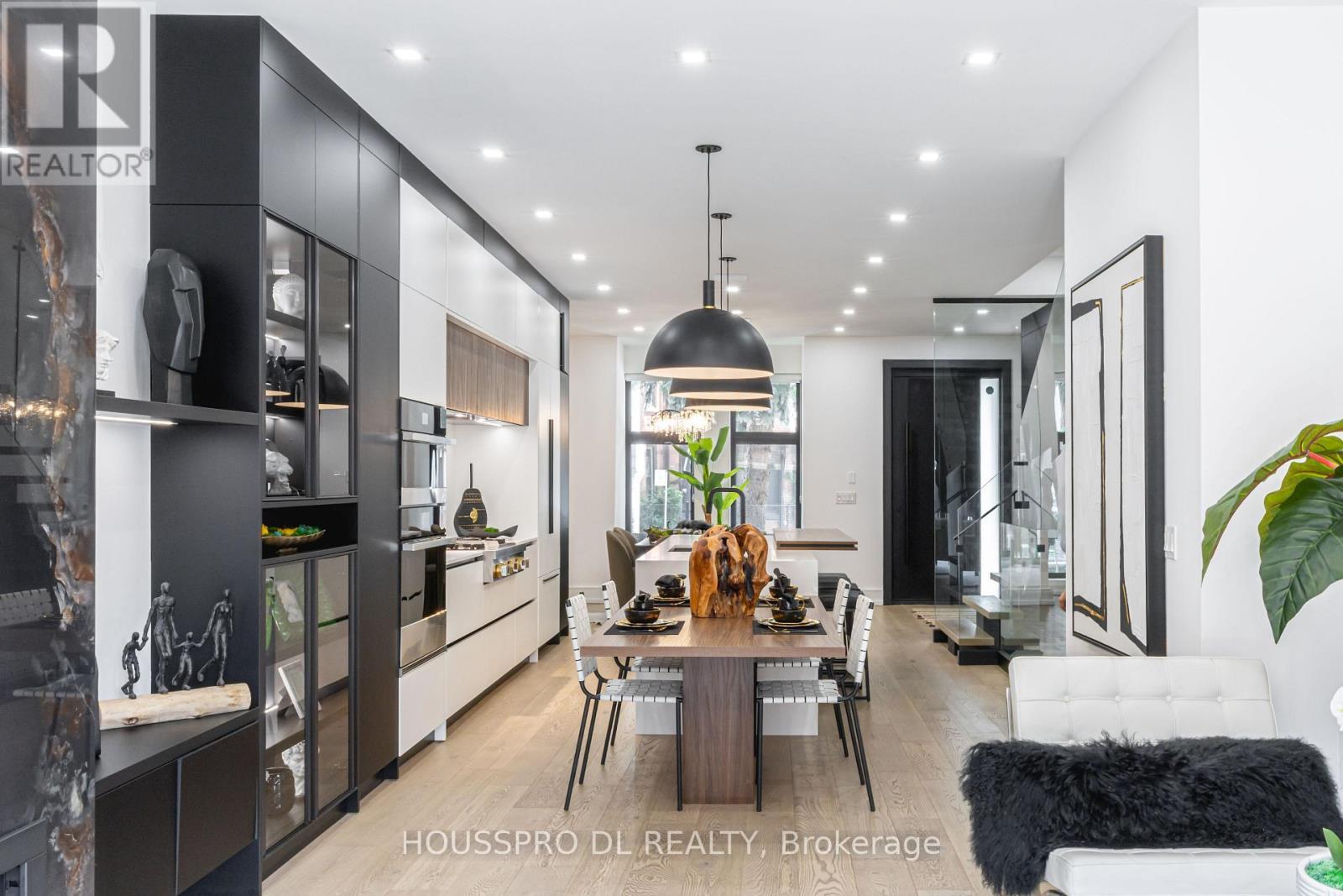 82 Major Street, Toronto, ON - Indoor