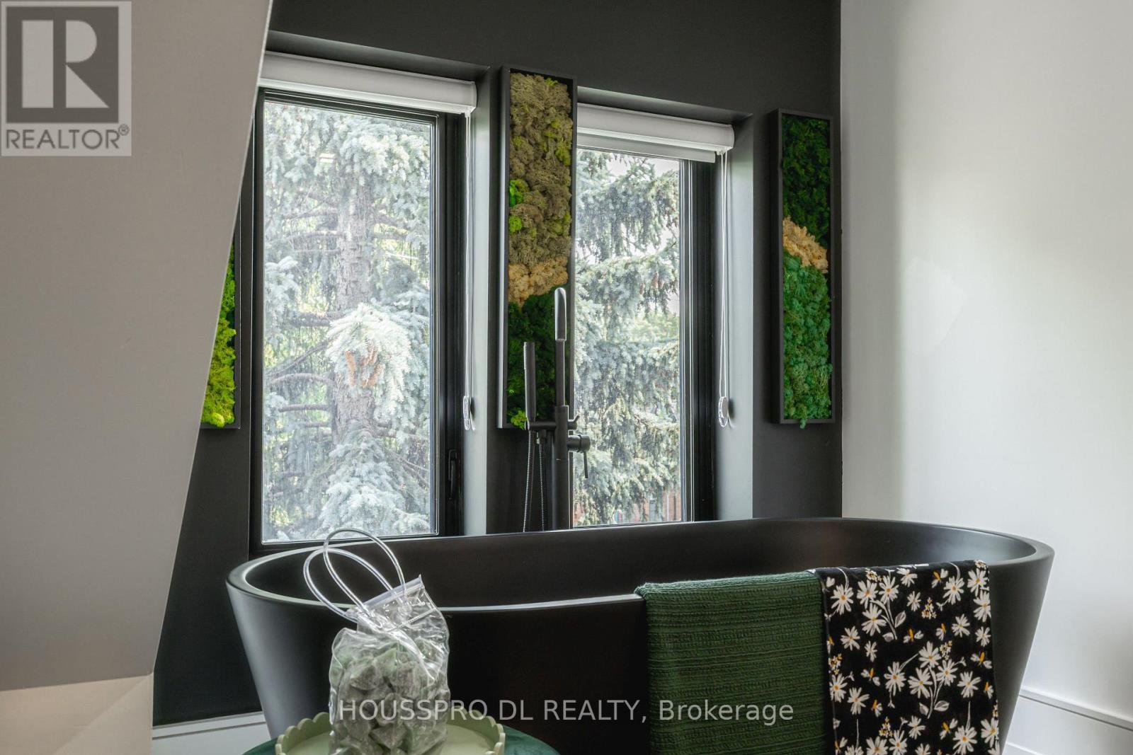 82 Major Street, Toronto, ON - Indoor