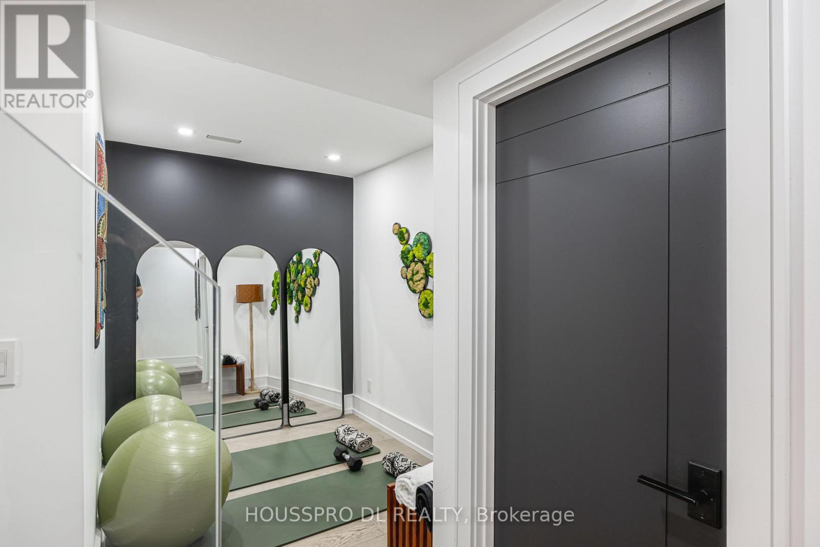 82 Major Street, Toronto, ON - Indoor Photo Showing Other Room