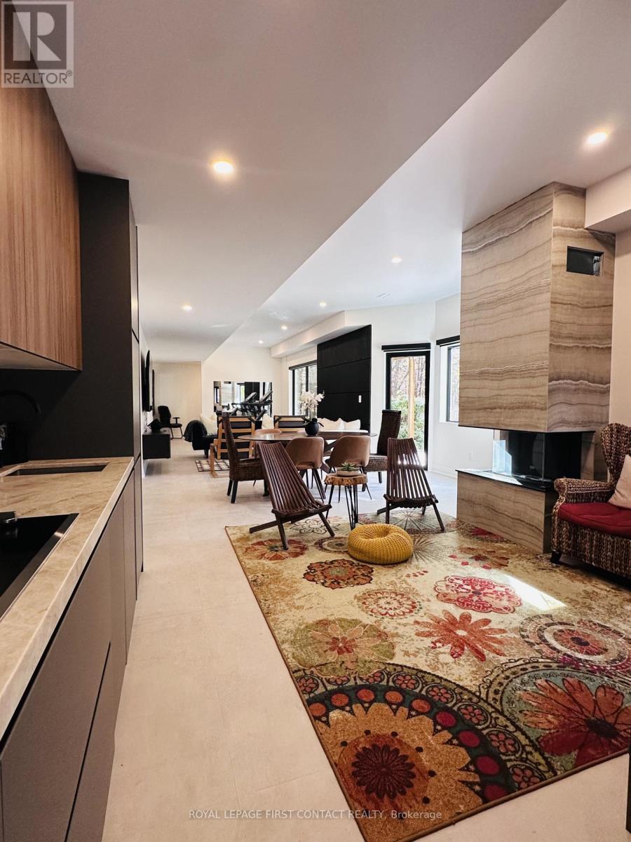 4B Pierce Court, Springwater, ON - Indoor Photo Showing Other Room