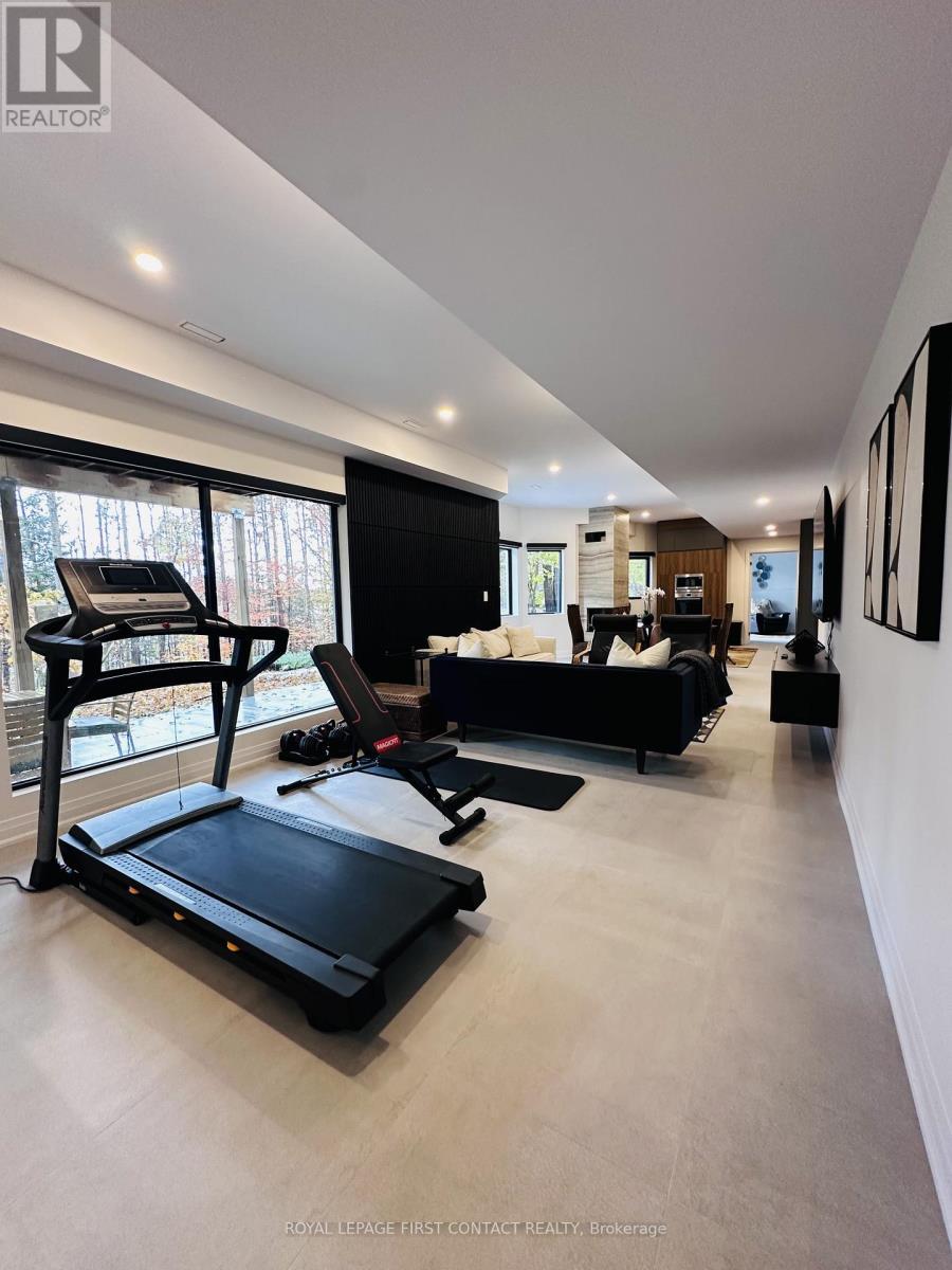 4B Pierce Court, Springwater, ON - Indoor Photo Showing Gym Room