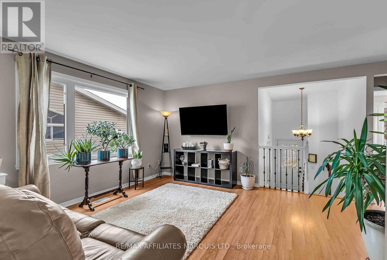 213 Northwoods Crescent, Cornwall, ON - Indoor