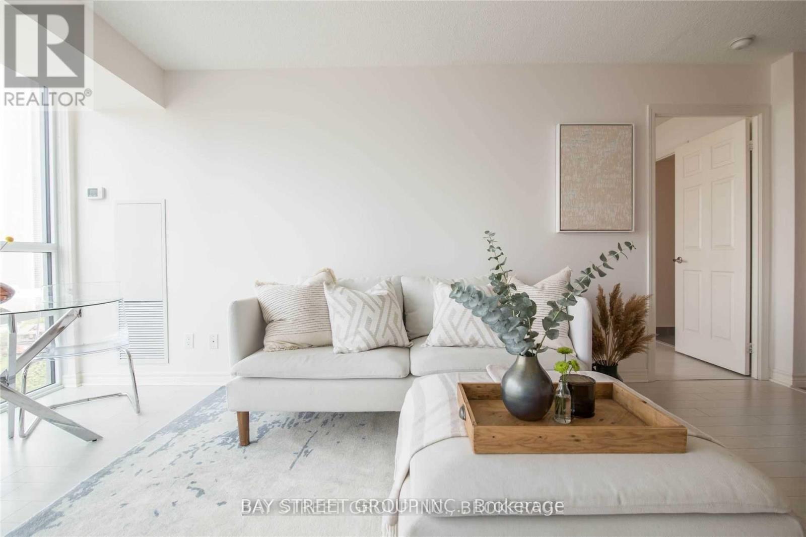 1209 - 25 Lower Simcoe Street, Toronto, ON - Indoor