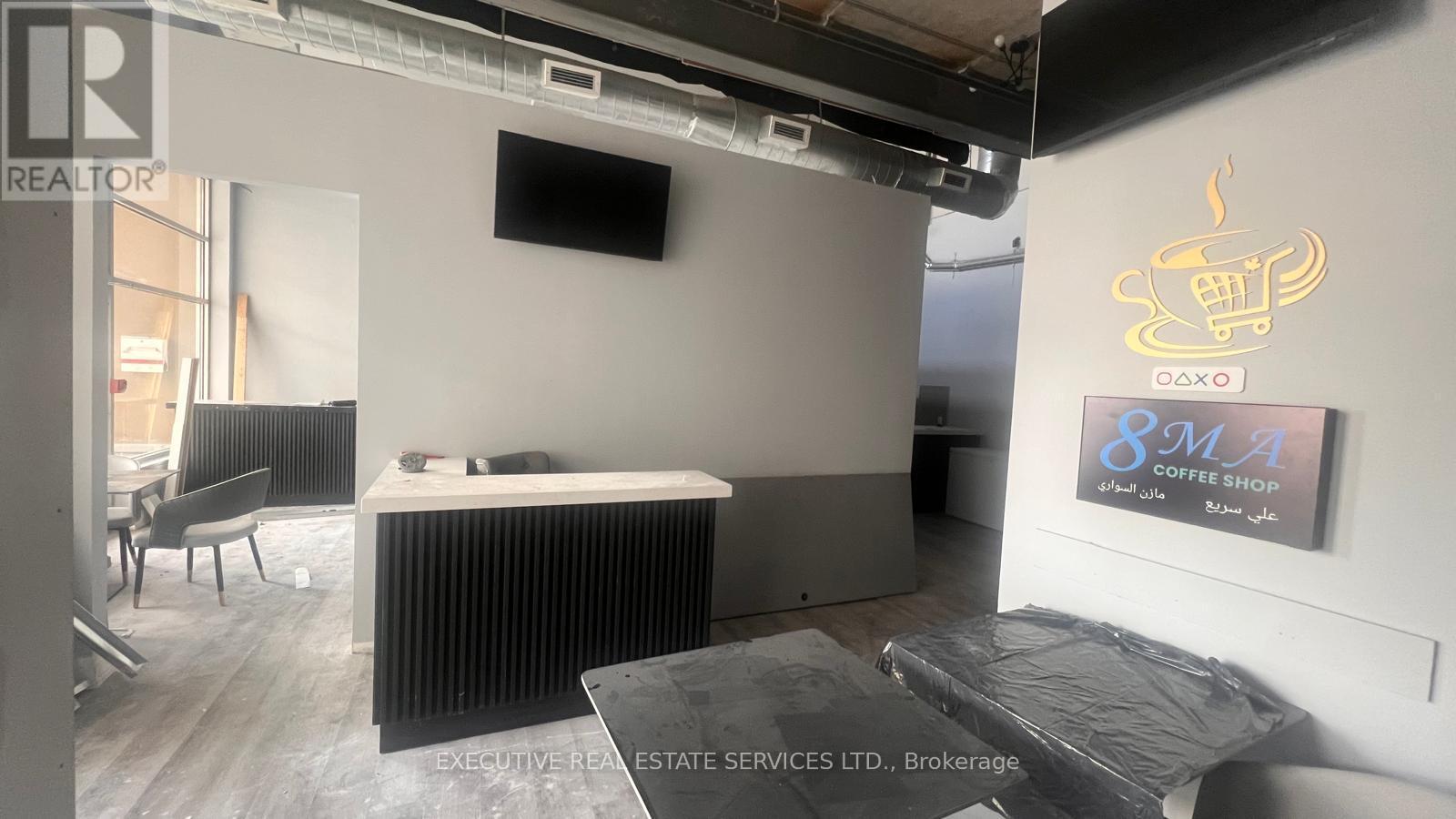 104 - 1065 Canadian Place, Mississauga, ON