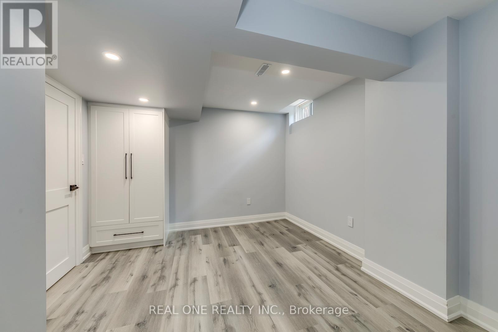 Basement - 6150 Duford Drive, Mississauga, ON - Indoor Photo Showing Other Room