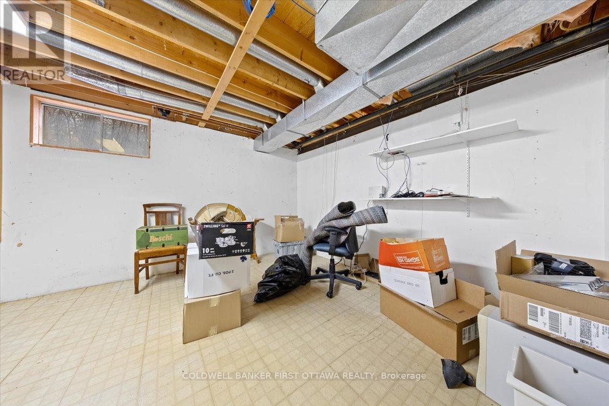 1083 Carp Road, Ottawa, ON