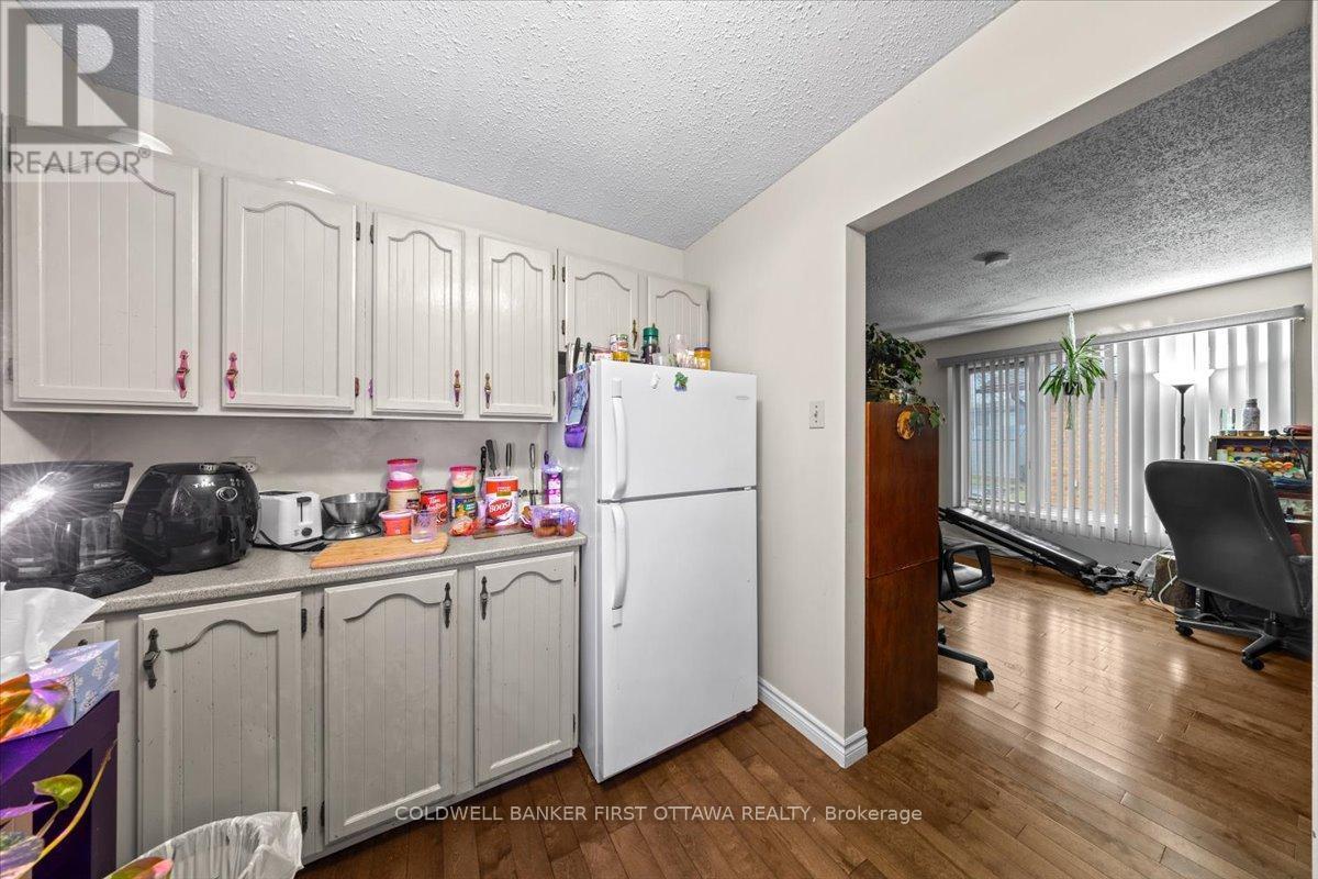 1083 Carp Road, Ottawa, ON