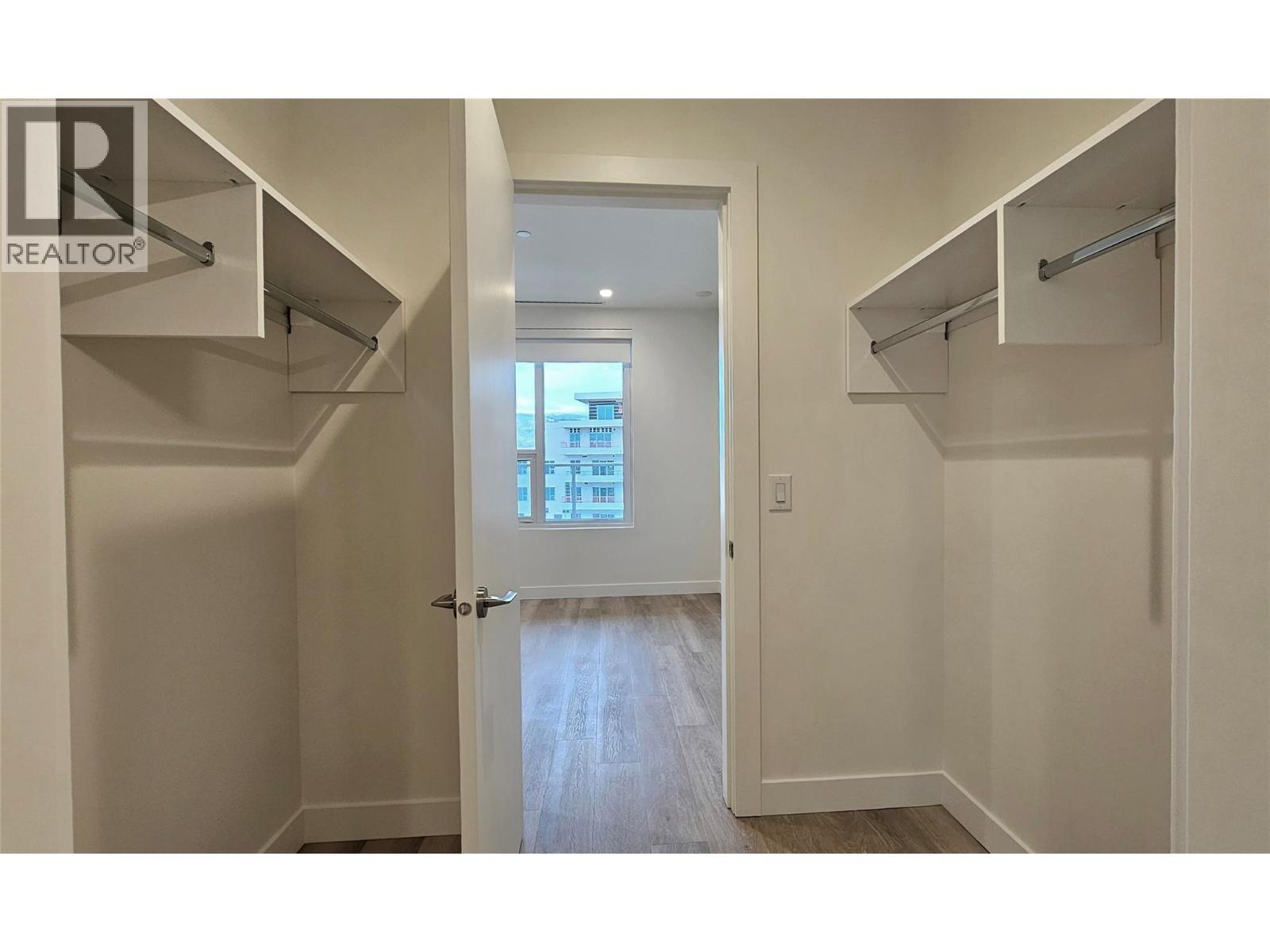 3340 Lakeshore Road Unit# 606, Kelowna, BC - Indoor With Storage