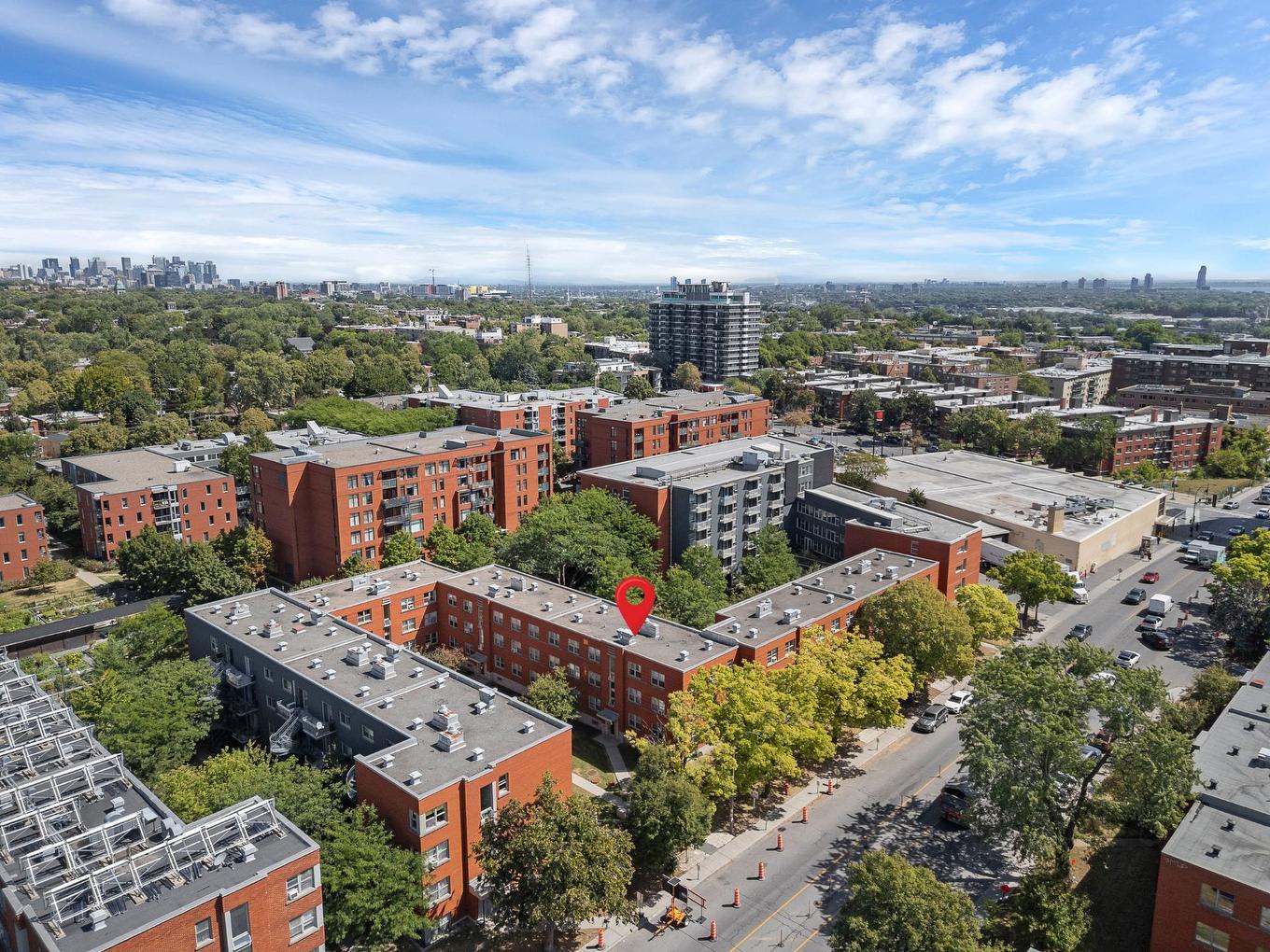Photo aérienne - 2-3911 Boul. Cavendish, Montréal (Côte-Des-Neiges/Notre-Dame-De-Grâce), QC - Outdoor With View
