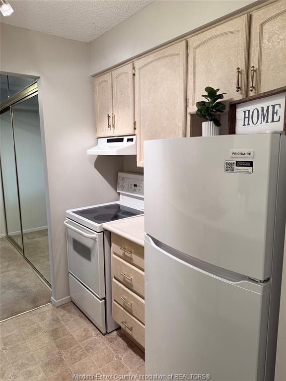 1107-9099 Riverside, Windsor, ON