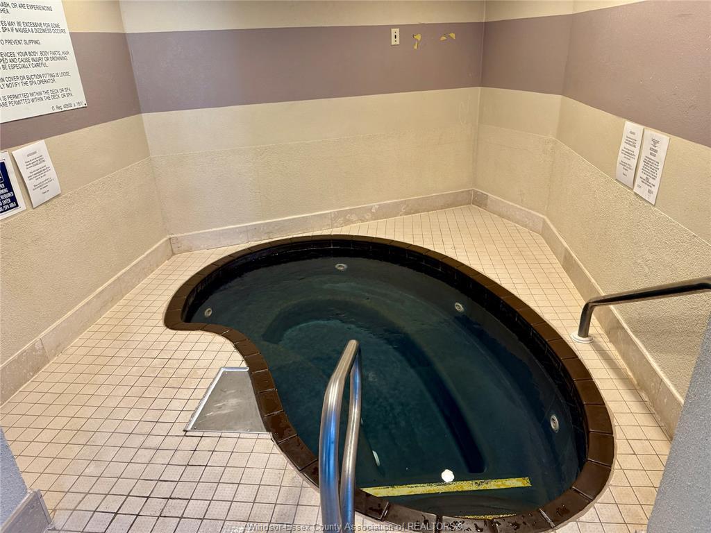 1107-9099 Riverside, Windsor, ON