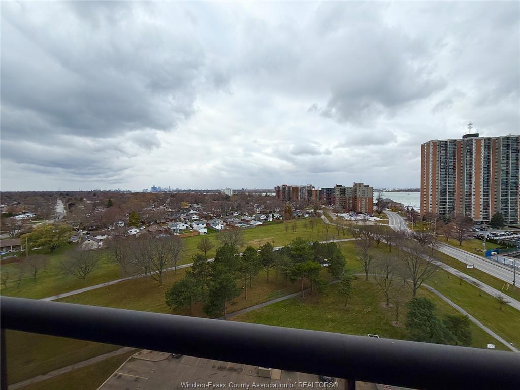 1107-9099 Riverside, Windsor, ON