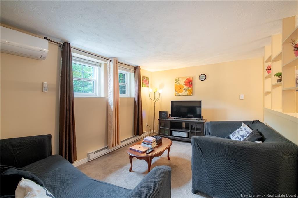 35 Avalon St, Dieppe, NB