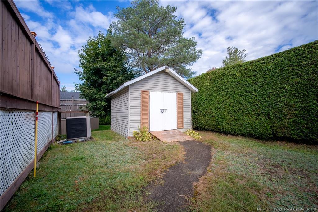 35 Avalon St, Dieppe, NB