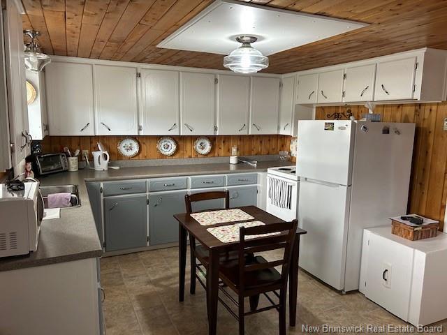 3752 Cape Rd, Salmon Beach, NB