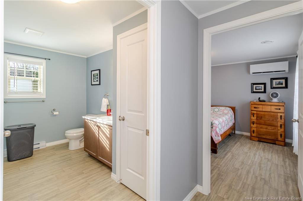 215 Moore St, Fredericton, NB